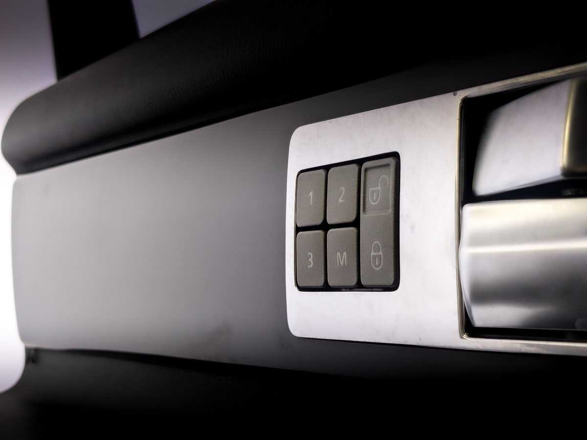 Купить Land Rover Discovery, 2014, 194 158 км.. Фото: #17