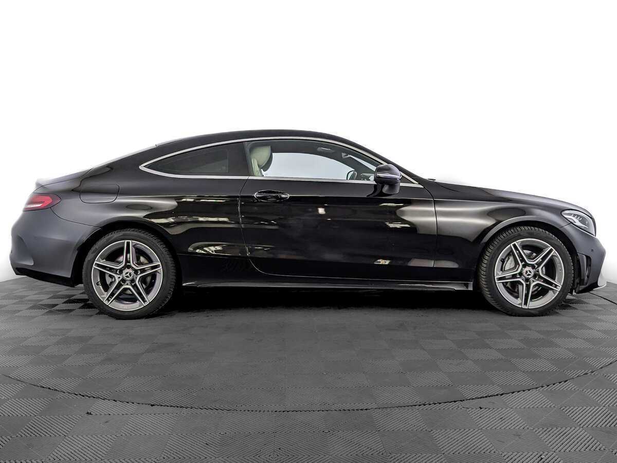 Купить Mercedes-Benz C-Класс, 2018, 102 654 км.. Фото: #3