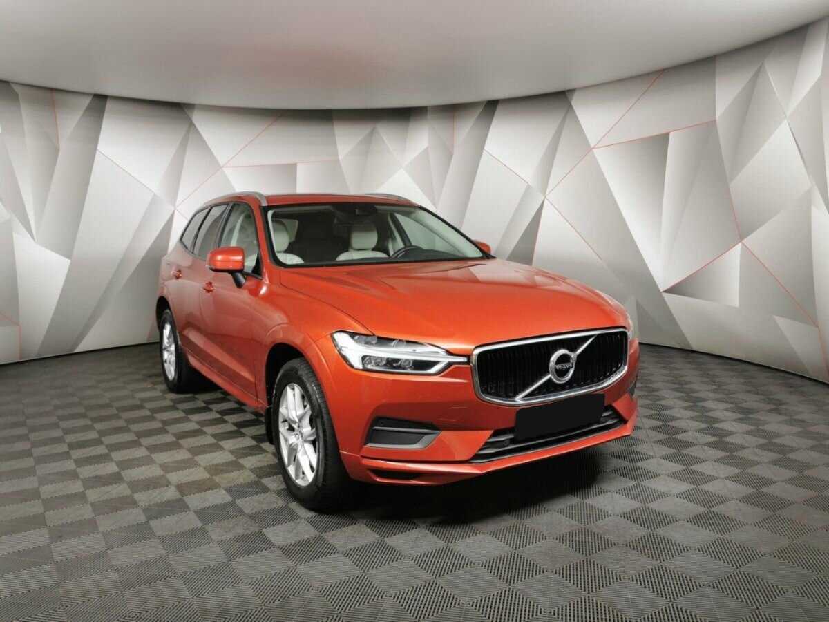 Купить Volvo XC60, 2018, 125 727 км.. Фото: #2