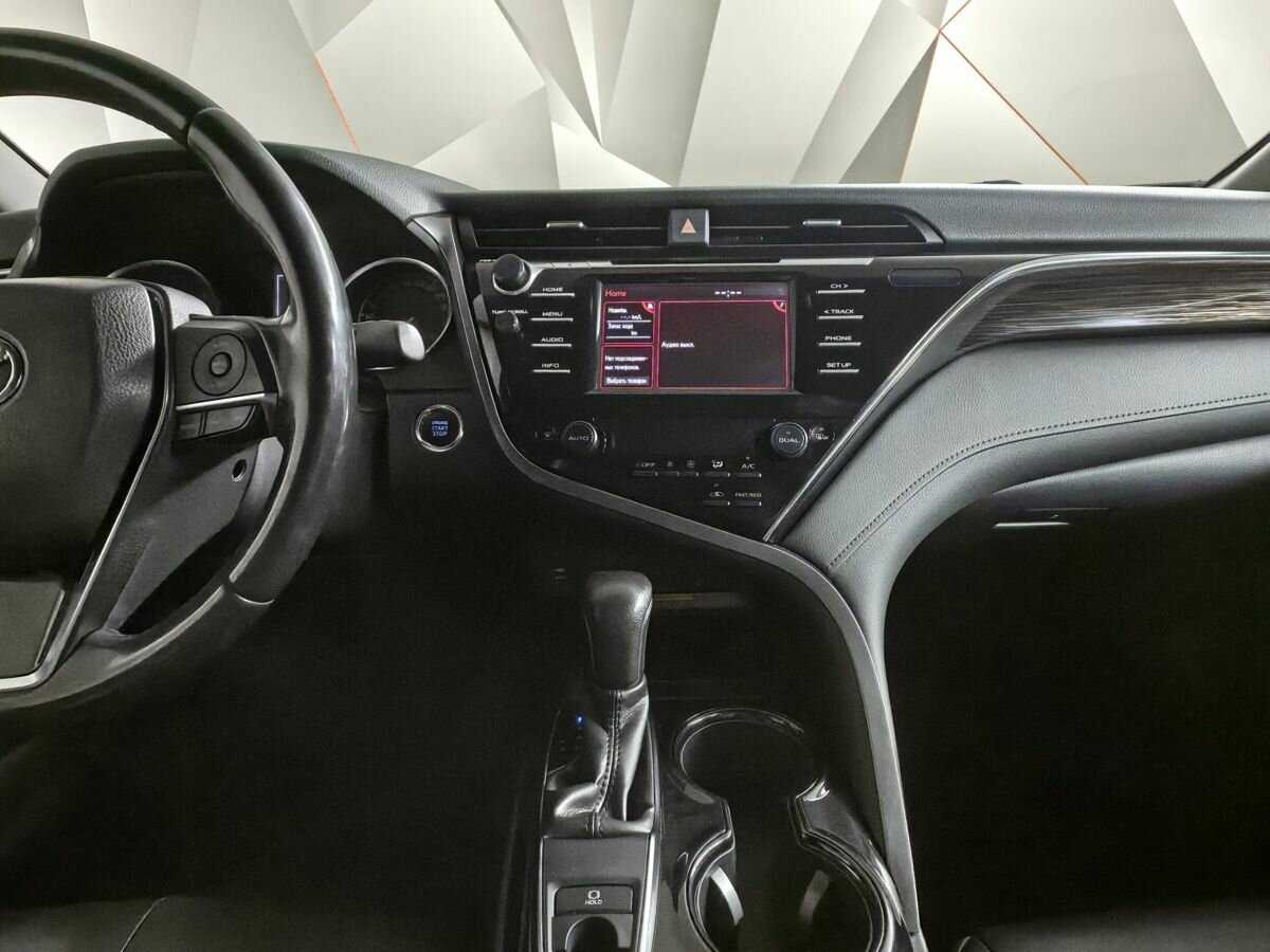 Купить Toyota Camry, 2019, 144 641 км.. Фото: #10