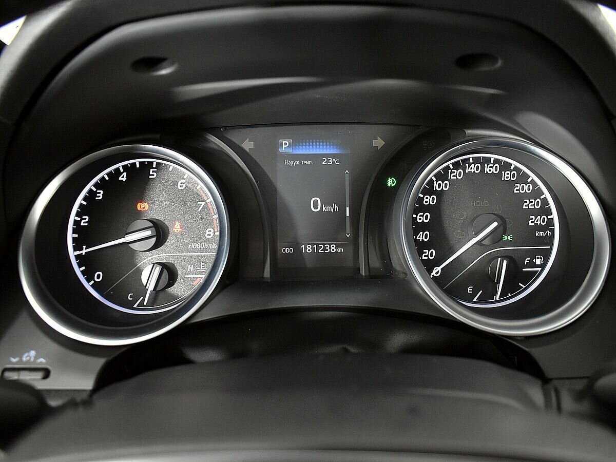 Купить Toyota Camry, 2019, 181 238 км.. Фото: #11