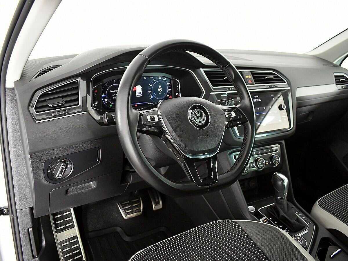 Купить Volkswagen Tiguan, 2019, 88 161 км.. Фото: #6