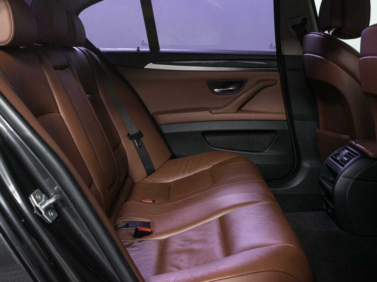 Купить BMW 5 серии, 2013, 177 941 км.. Фото: #7