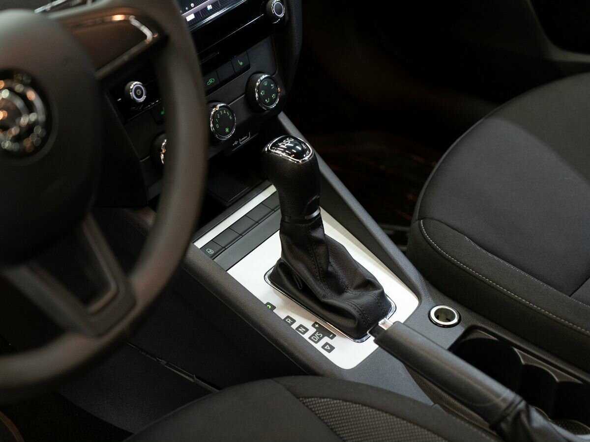 Купить Skoda Octavia, 2018, 132 890 км.. Фото: #10
