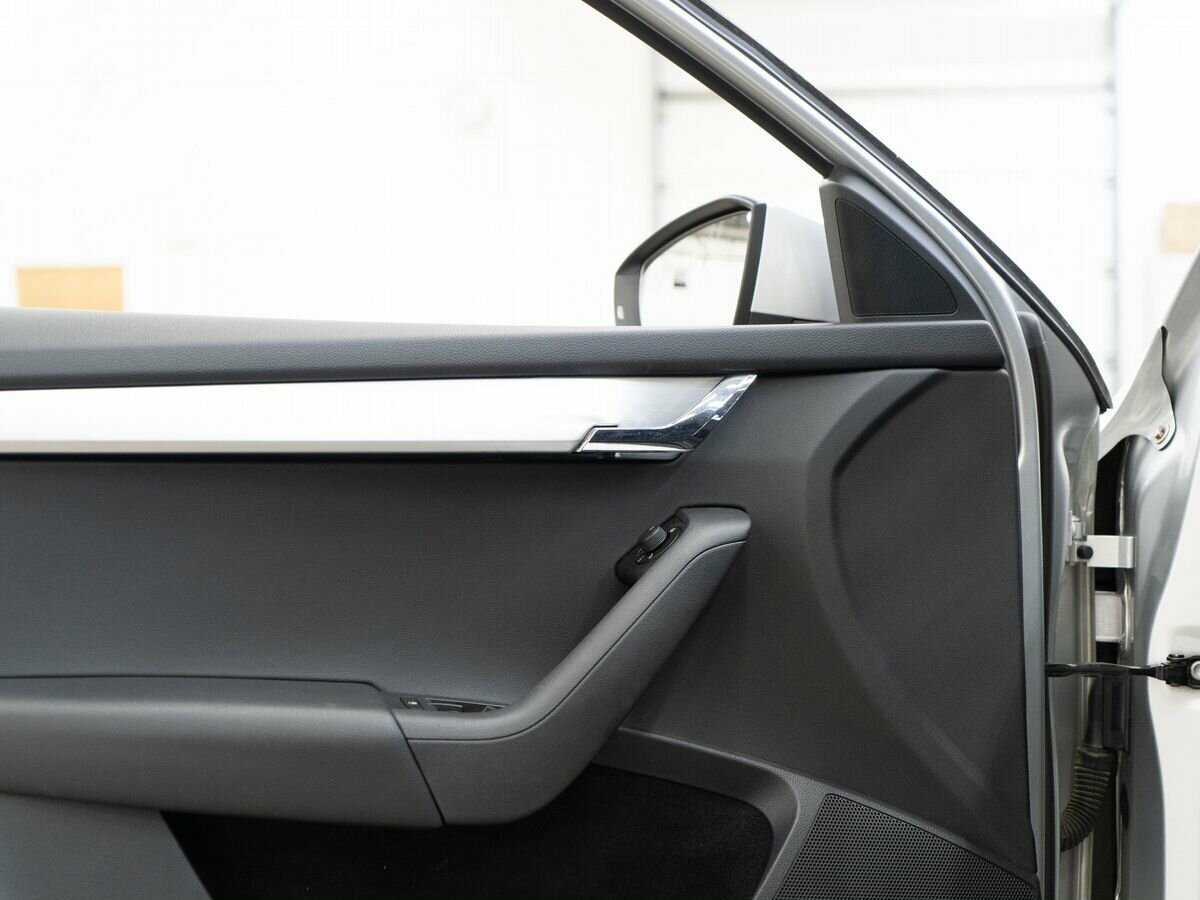 Купить Skoda Octavia, 2018, 132 890 км.. Фото: #14