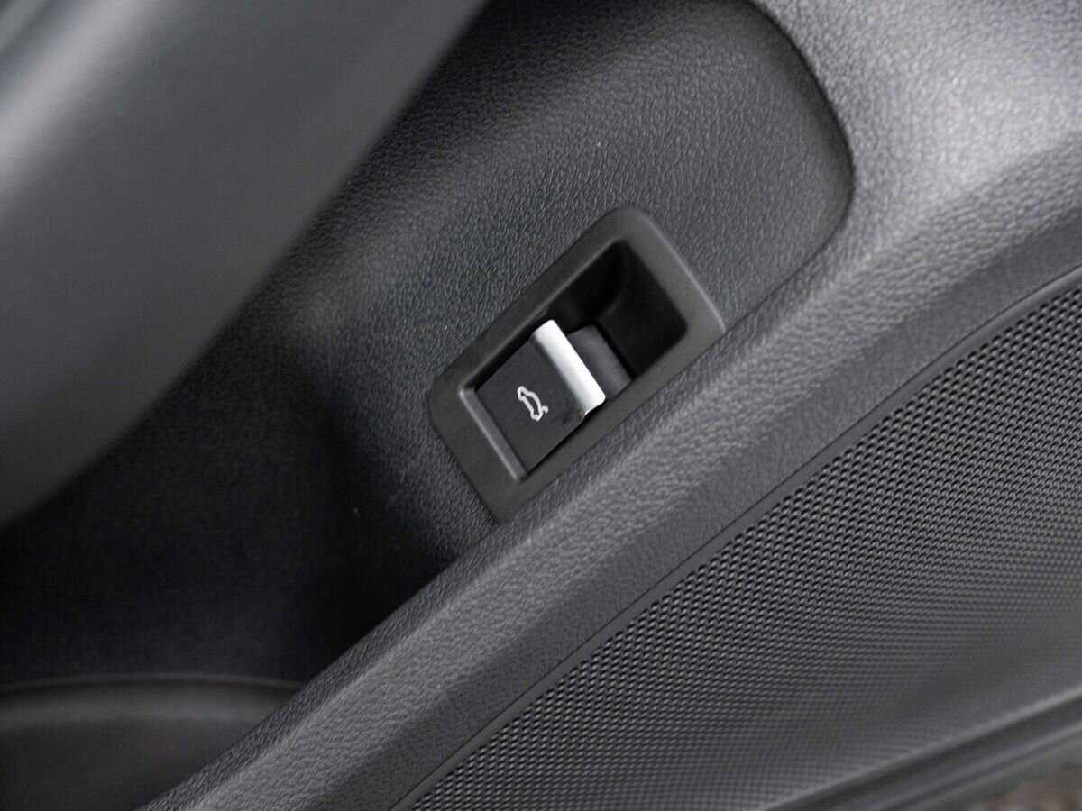 Купить Audi A4, 2020, 51 000 км.. Фото: #19