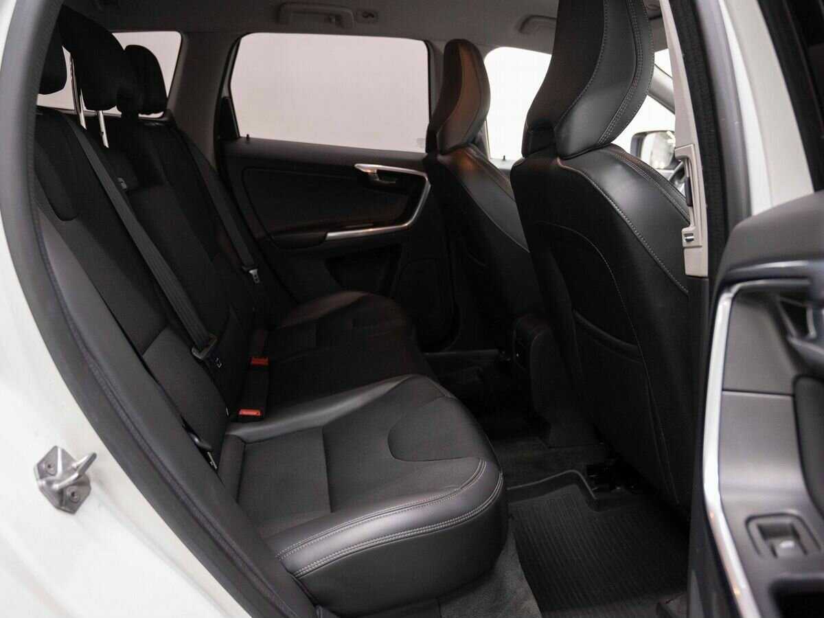 Купить Volvo XC60, 2017, 100 800 км.. Фото: #9