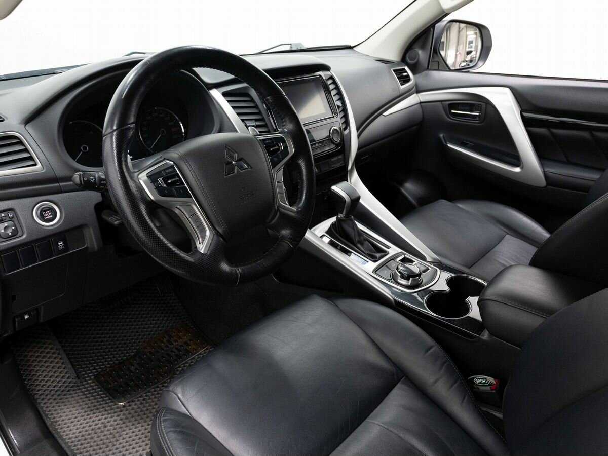 Купить Mitsubishi Pajero Sport, 2017, 105 000 км.. Фото: #6
