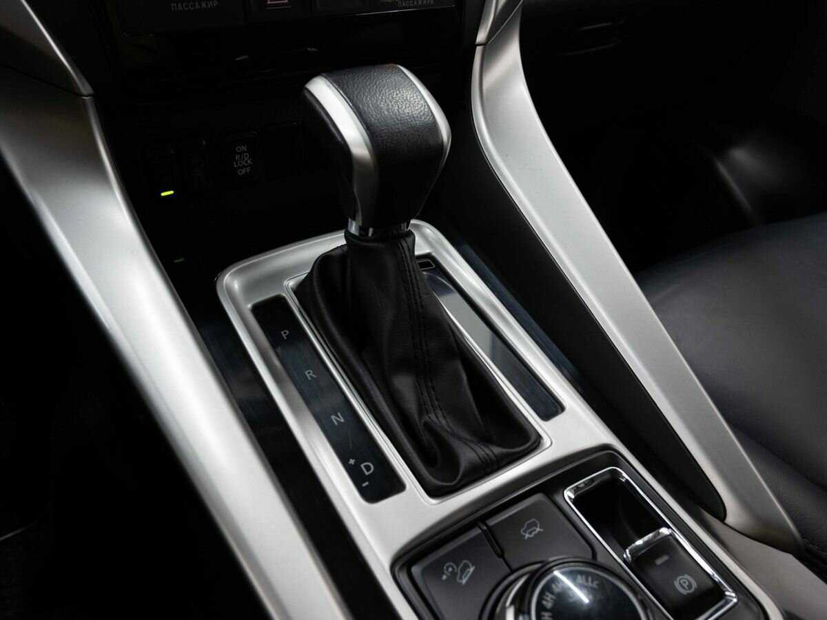 Купить Mitsubishi Pajero Sport, 2017, 105 000 км.. Фото: #22