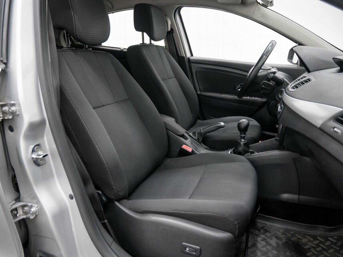 Купить Renault Fluence, 2013, 174 380 км.. Фото: #7