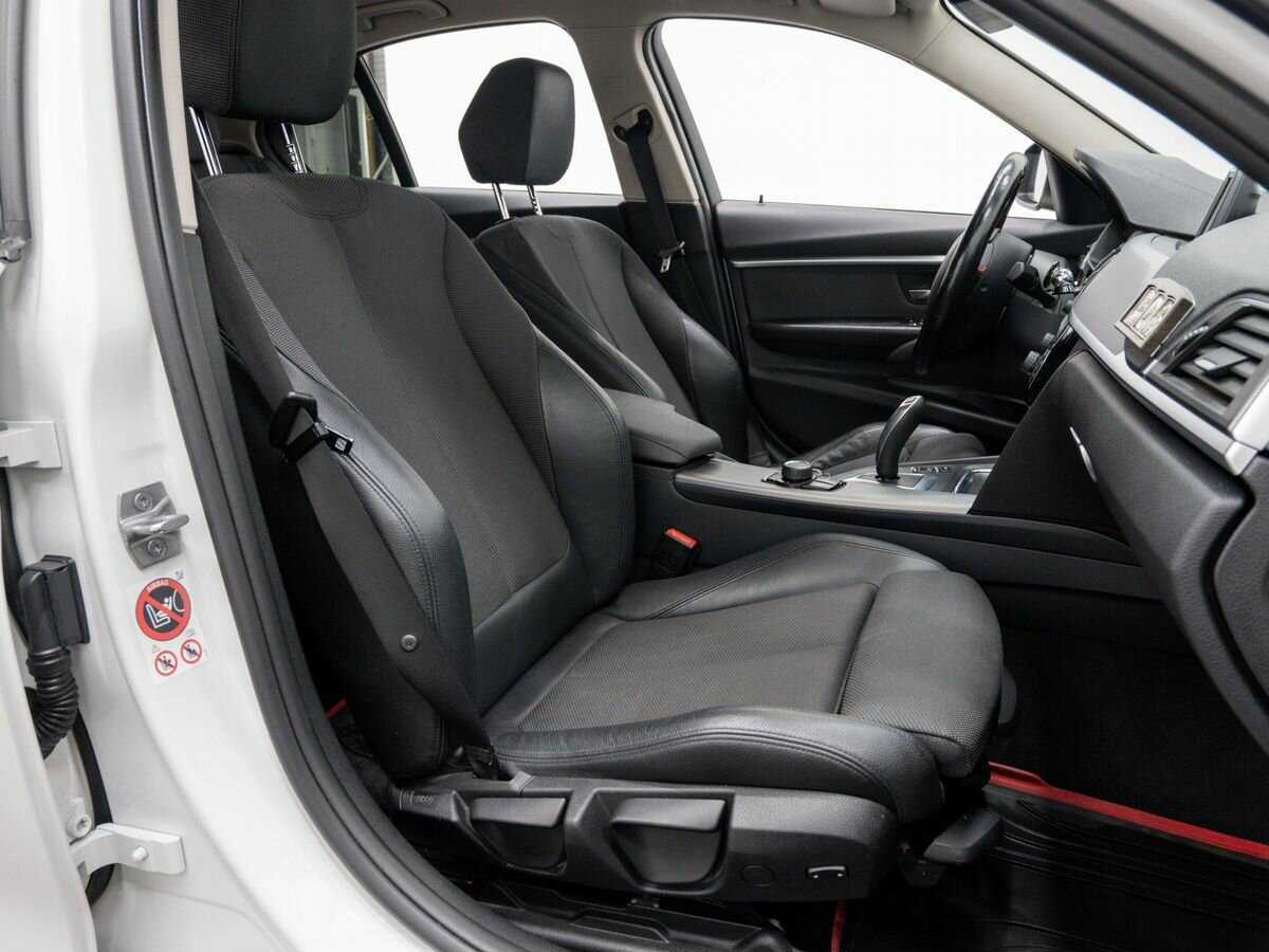 Купить BMW 3 серии, 2017, 132 105 км.. Фото: #7
