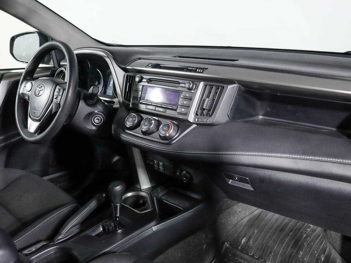 Купить Toyota RAV4, 2016, 136 900 км.. Фото: #8