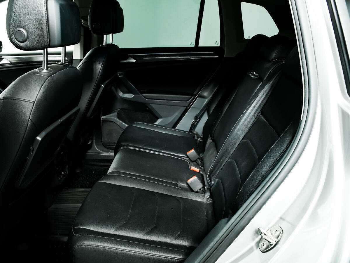 Купить Volkswagen Tiguan, 2019, 106 563 км.. Фото: #11