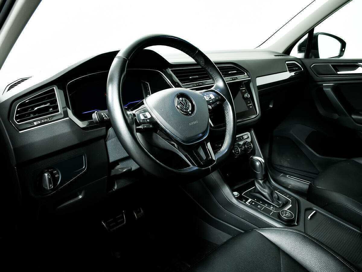 Купить Volkswagen Tiguan, 2019, 106 563 км.. Фото: #12