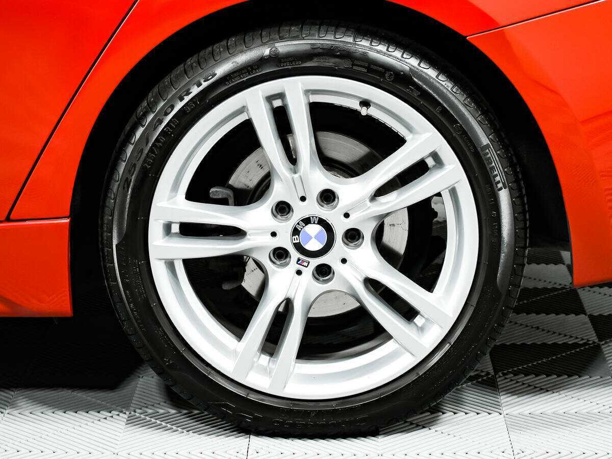 Купить BMW 3 серии, 2018, 134 223 км.. Фото: #13