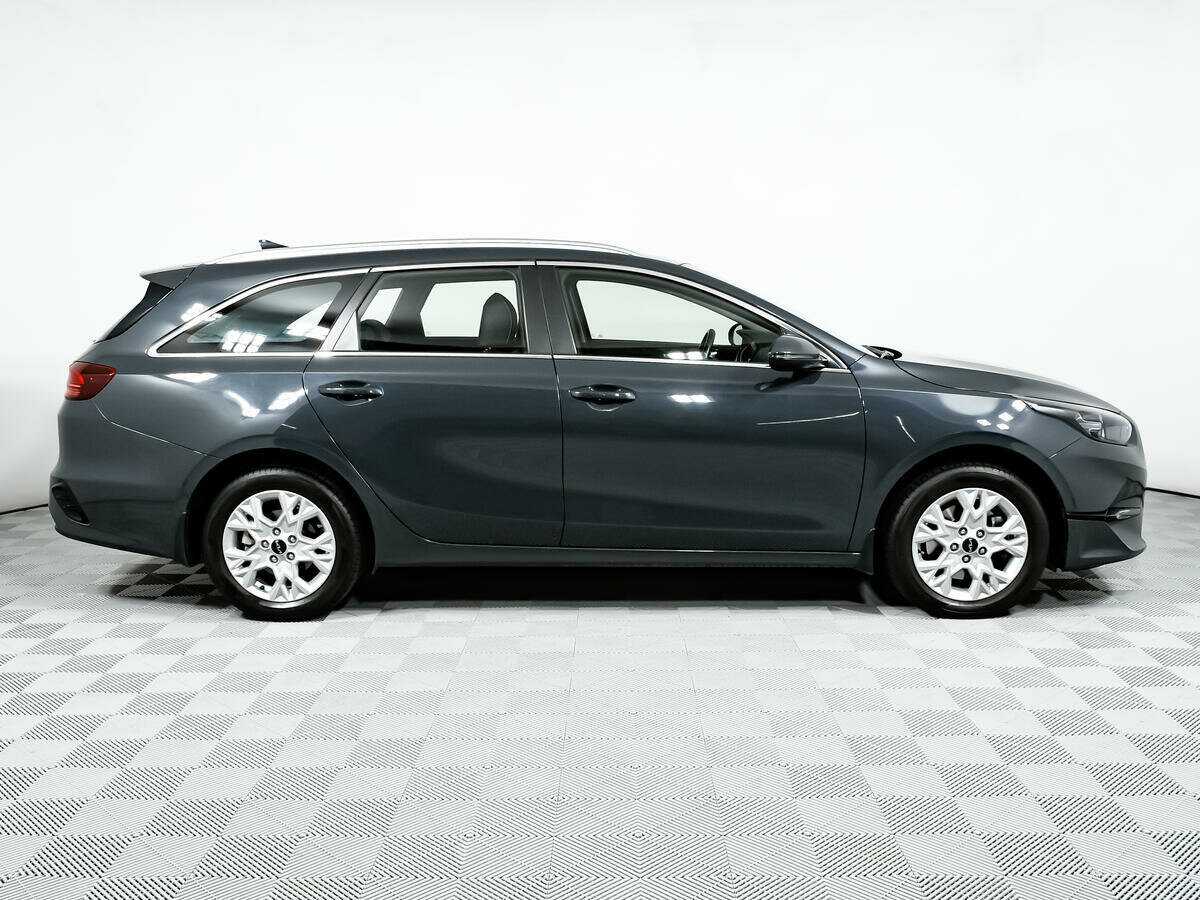 Купить Kia Ceed, 2022, 36 200 км.. Фото: #3