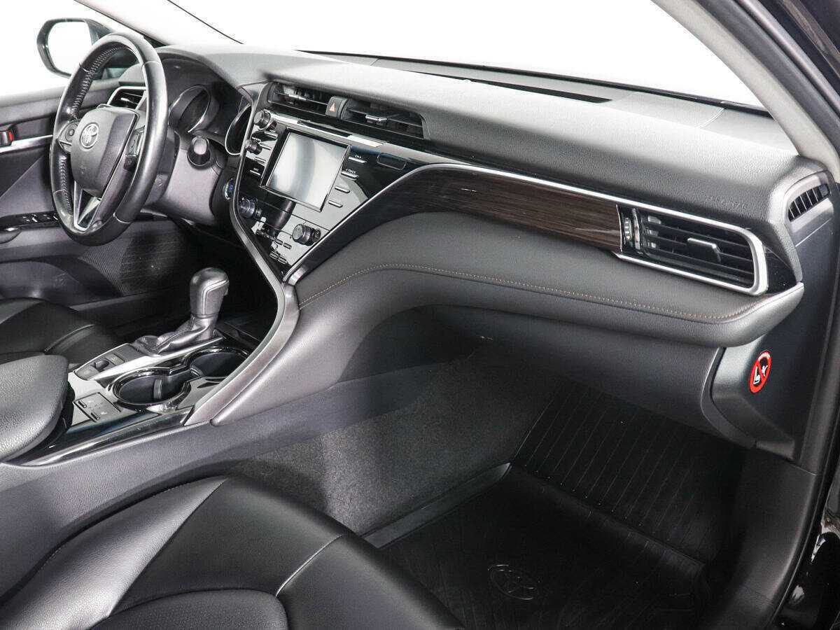 Купить Toyota Camry, 2019, 117 280 км.. Фото: #9