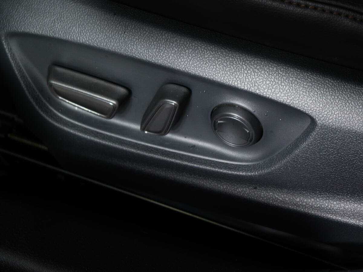 Купить Toyota Camry, 2018, 53 790 км.. Фото: #17