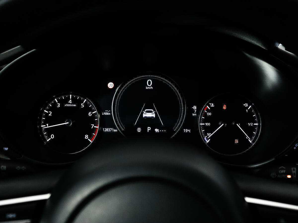 Купить Mazda 3, 2019, 128 370 км.. Фото: #15