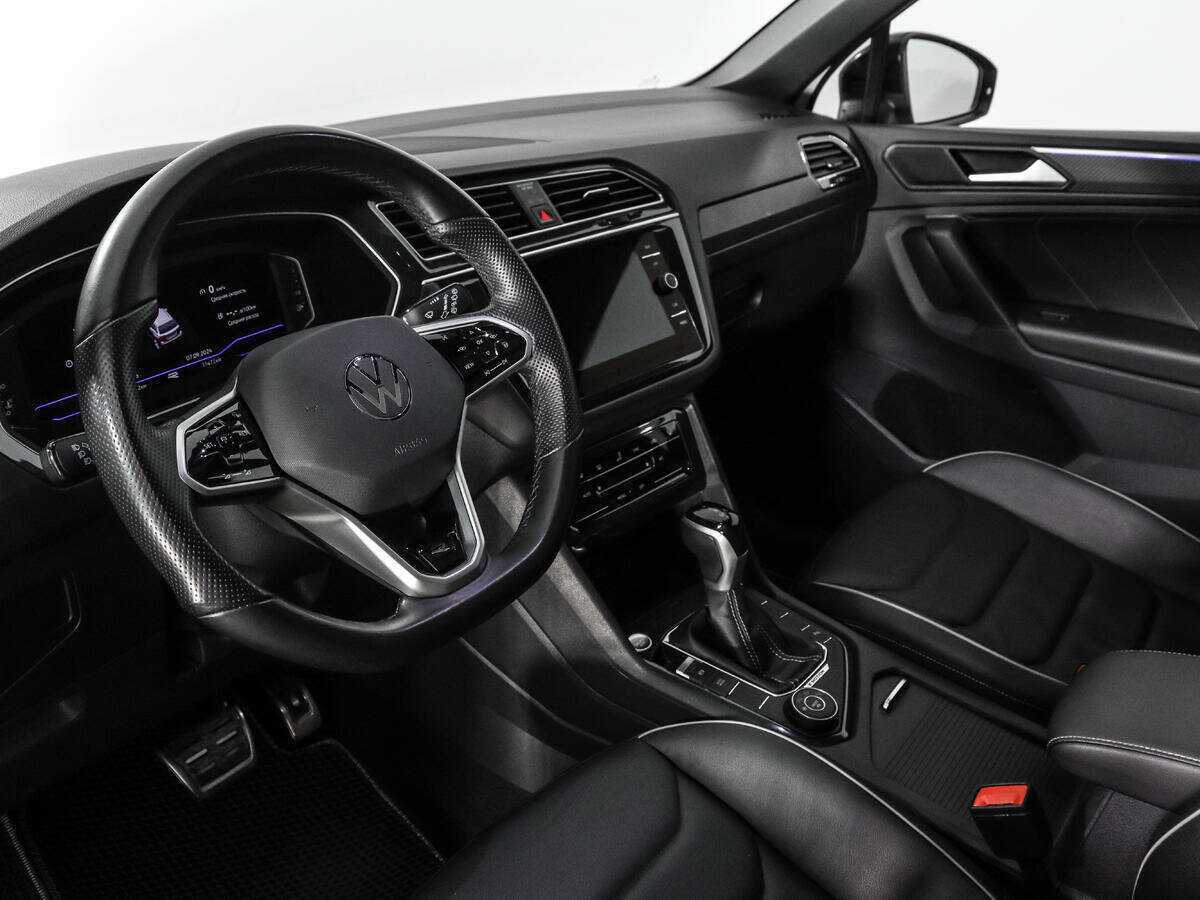 Купить Volkswagen Tiguan, 2021, 71 470 км.. Фото: #6