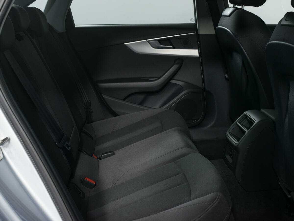 Купить Audi A4, 2017, 129 754 км.. Фото: #10