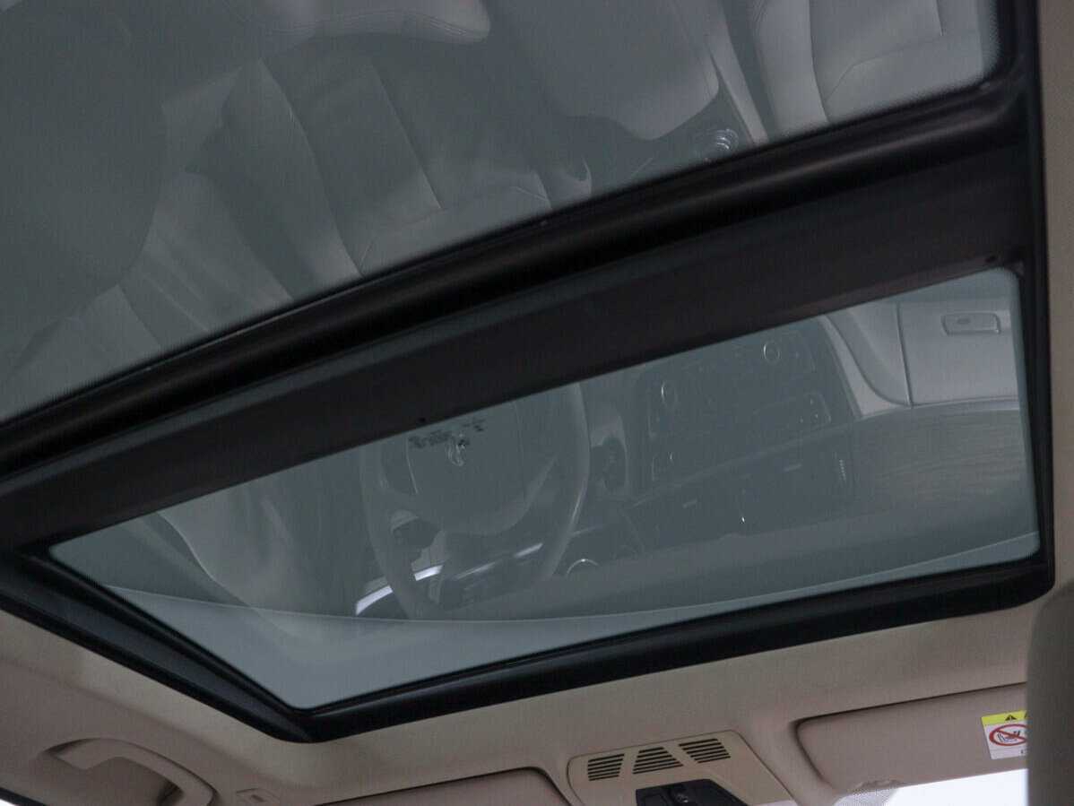 Купить BMW 3 серии, 2013, 161 645 км.. Фото: #16