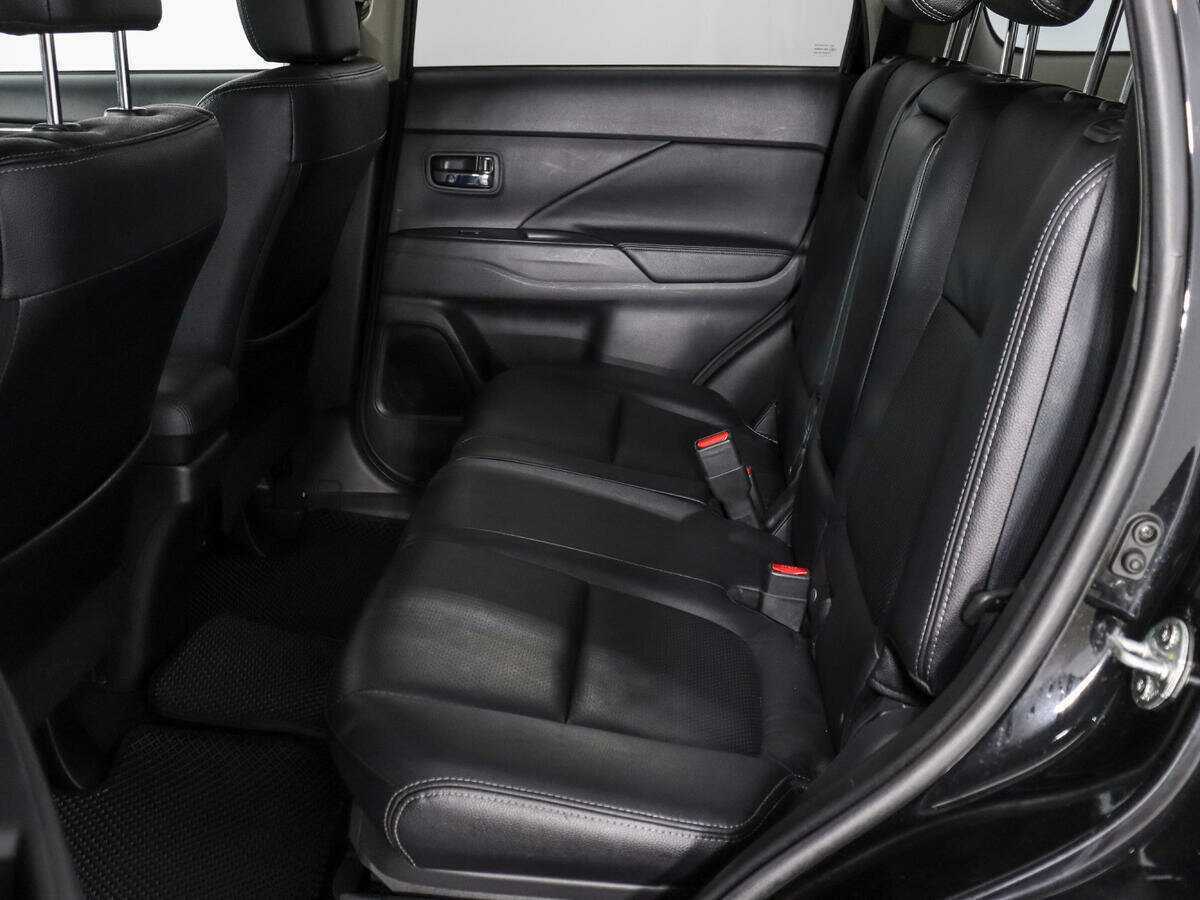 Купить Mitsubishi Outlander, 2017, 142 155 км.. Фото: #10