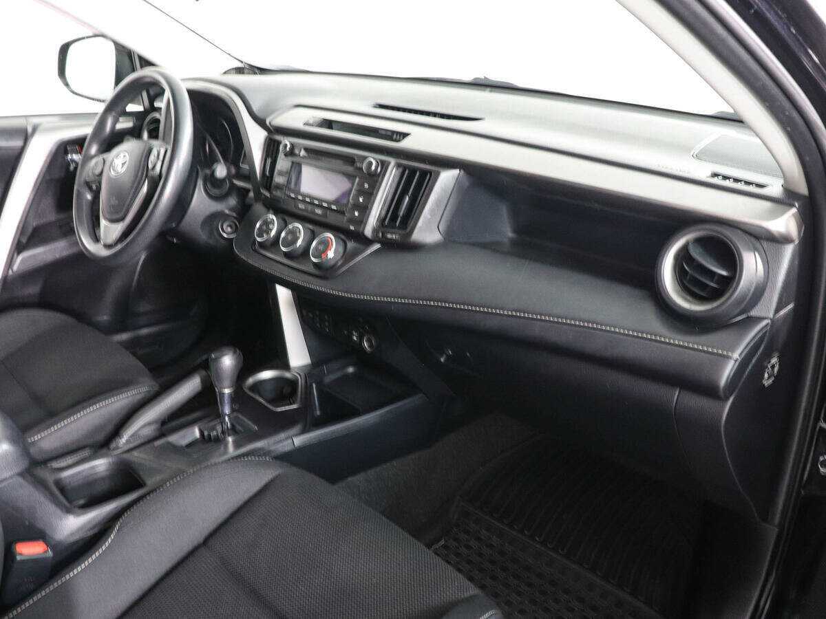 Купить Toyota RAV4, 2017, 134 927 км.. Фото: #5