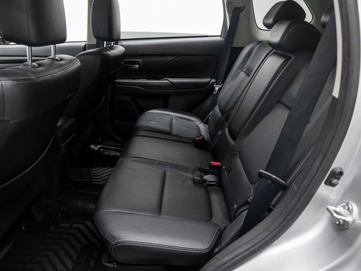 Купить Mitsubishi Outlander, 2018, 70 020 км.. Фото: #12