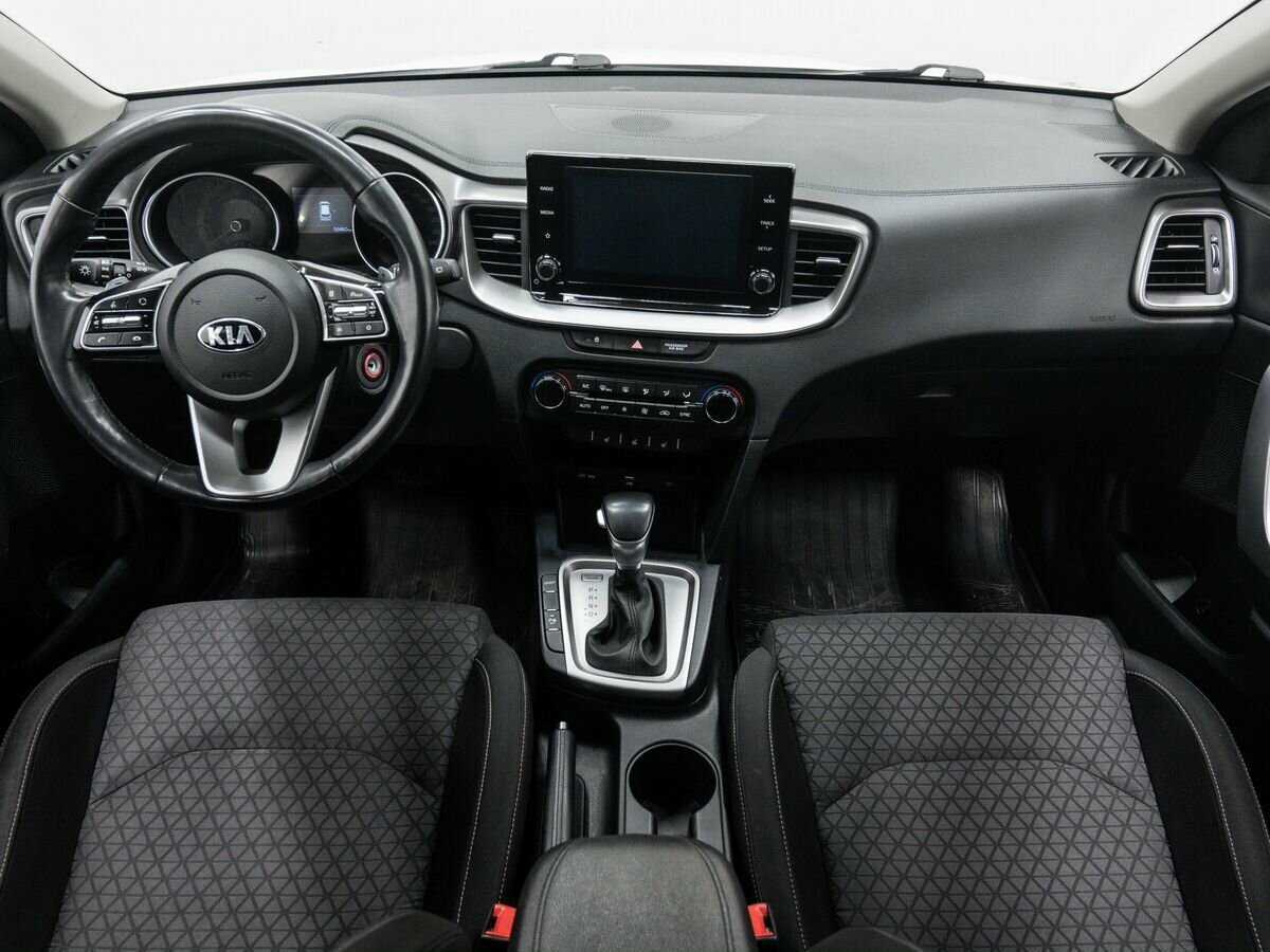 Купить Kia Ceed, 2020, 56 000 км.. Фото: #11