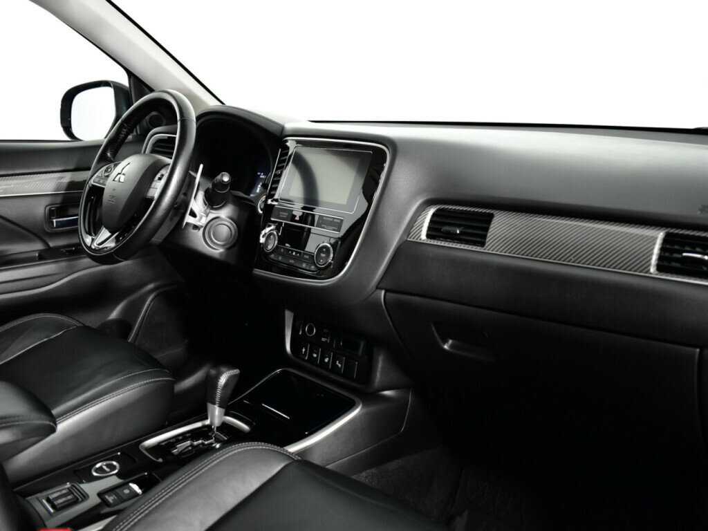 Купить Mitsubishi Outlander, 2018, 135 167 км.. Фото: #8