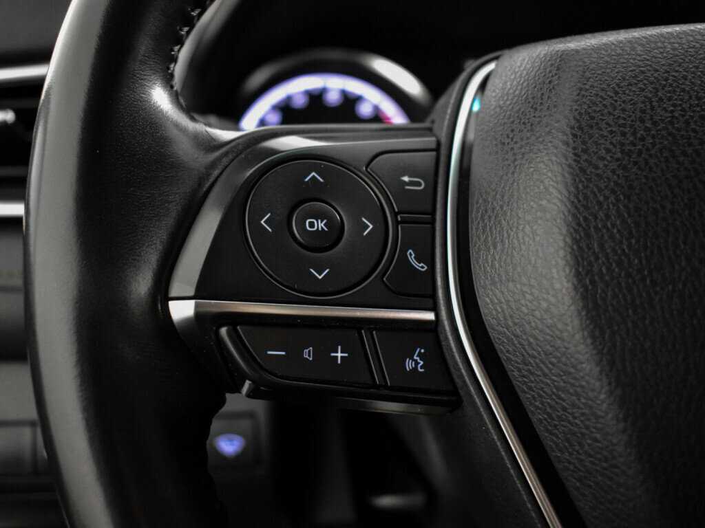 Купить Toyota Camry, 2018, 165 958 км.. Фото: #15