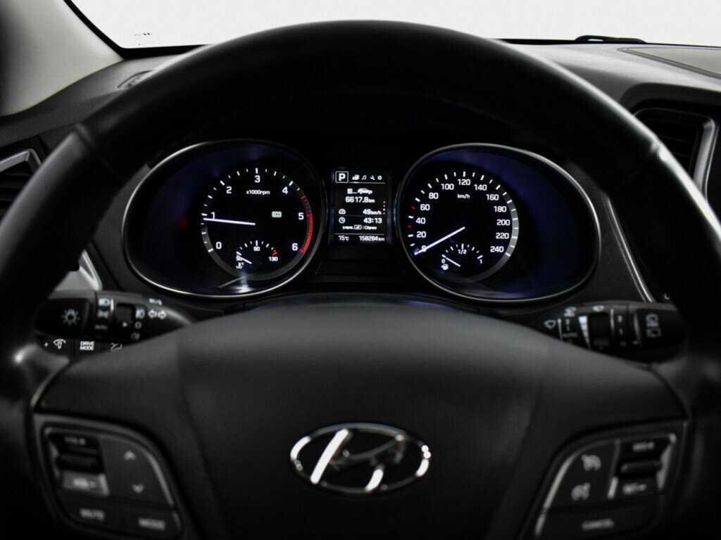 Купить Hyundai Santa Fe, 2016, 158 156 км.. Фото: #14