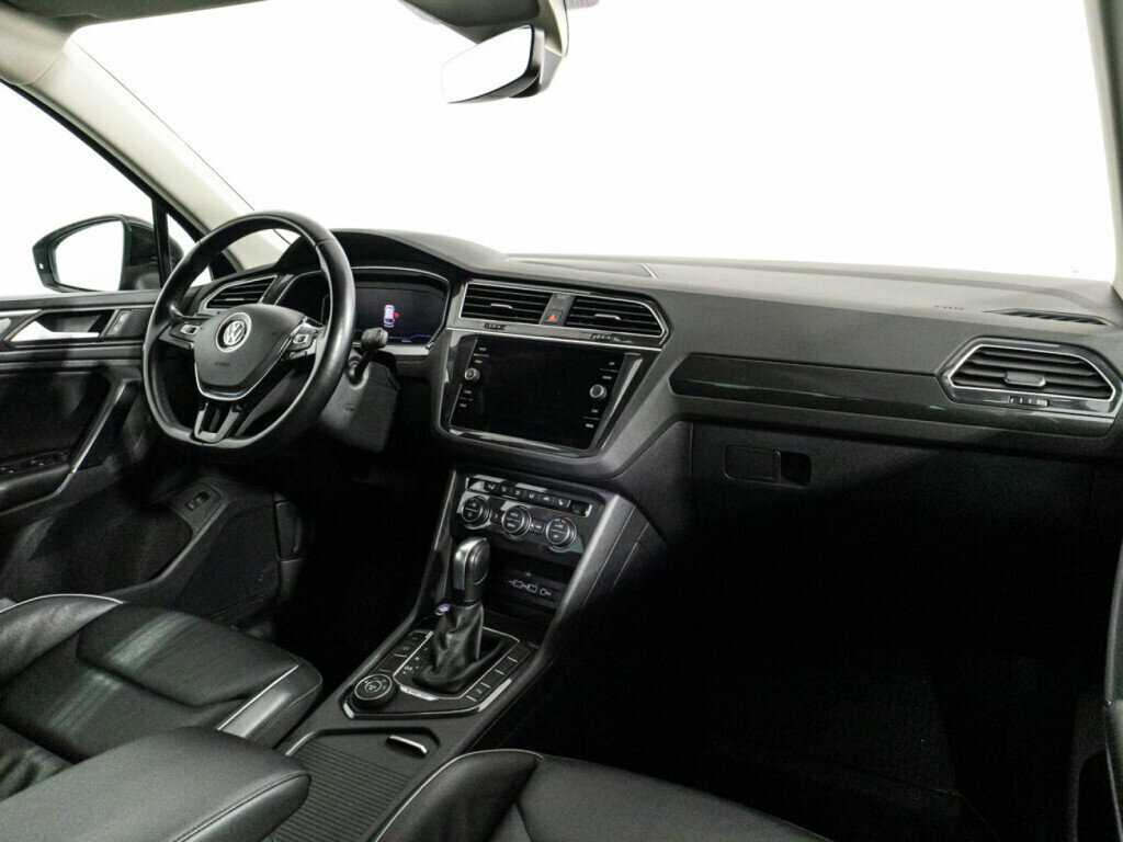 Купить Volkswagen Tiguan, 2020, 68 300 км.. Фото: #8