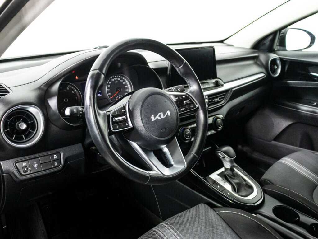 Купить Kia Cerato, 2022, 60 130 км.. Фото: #10