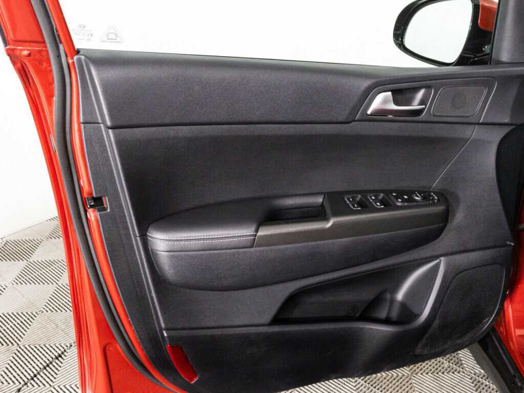 Купить Kia Sportage, 2019, 80 618 км.. Фото: #17