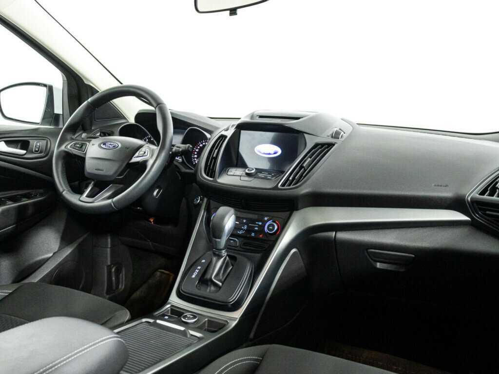 Купить Ford Kuga, 2019, 45 554 км.. Фото: #8