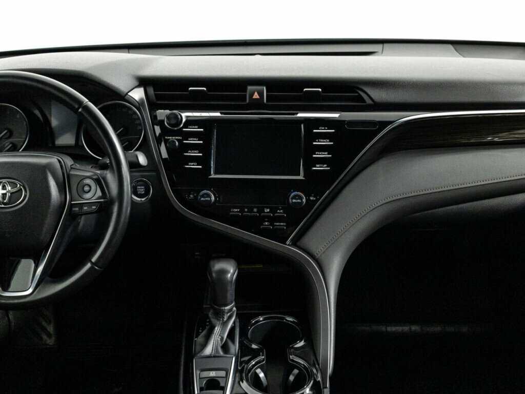 Купить Toyota Camry, 2018, 130 885 км.. Фото: #13
