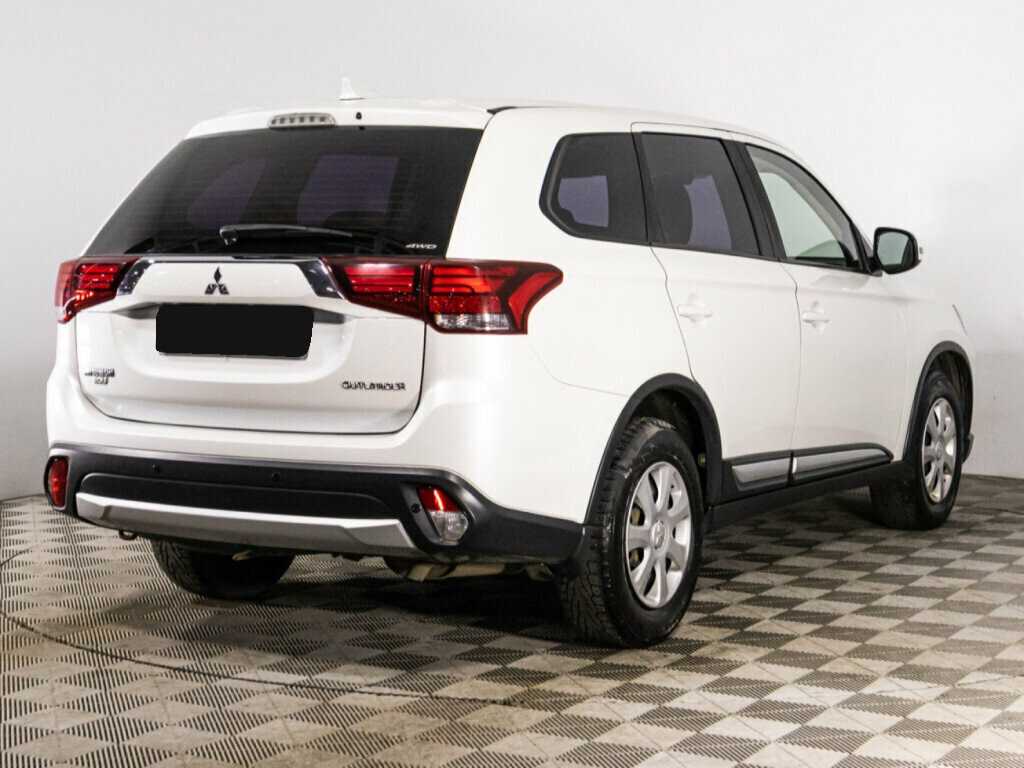 Купить Mitsubishi Outlander, 2018, 141 757 км.. Фото: #4
