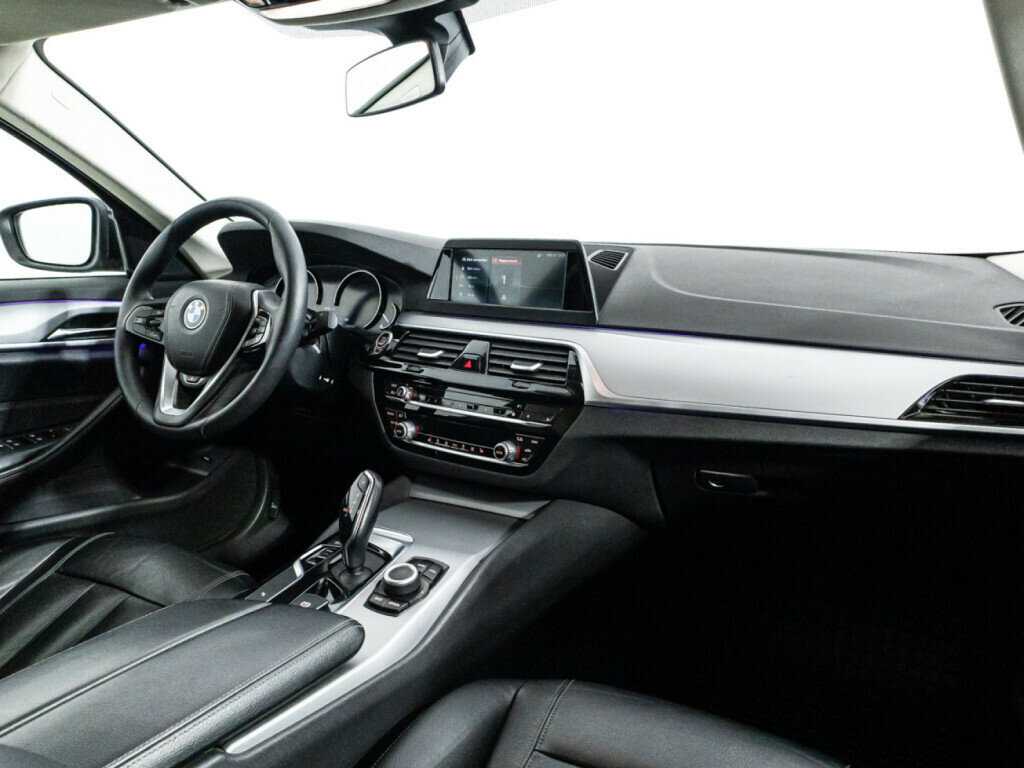 Купить BMW 5 серии, 2018, 136 443 км.. Фото: #8