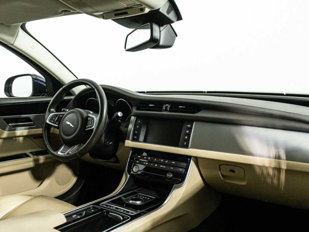 Купить Jaguar XF, 2017, 90 999 км.. Фото: #6