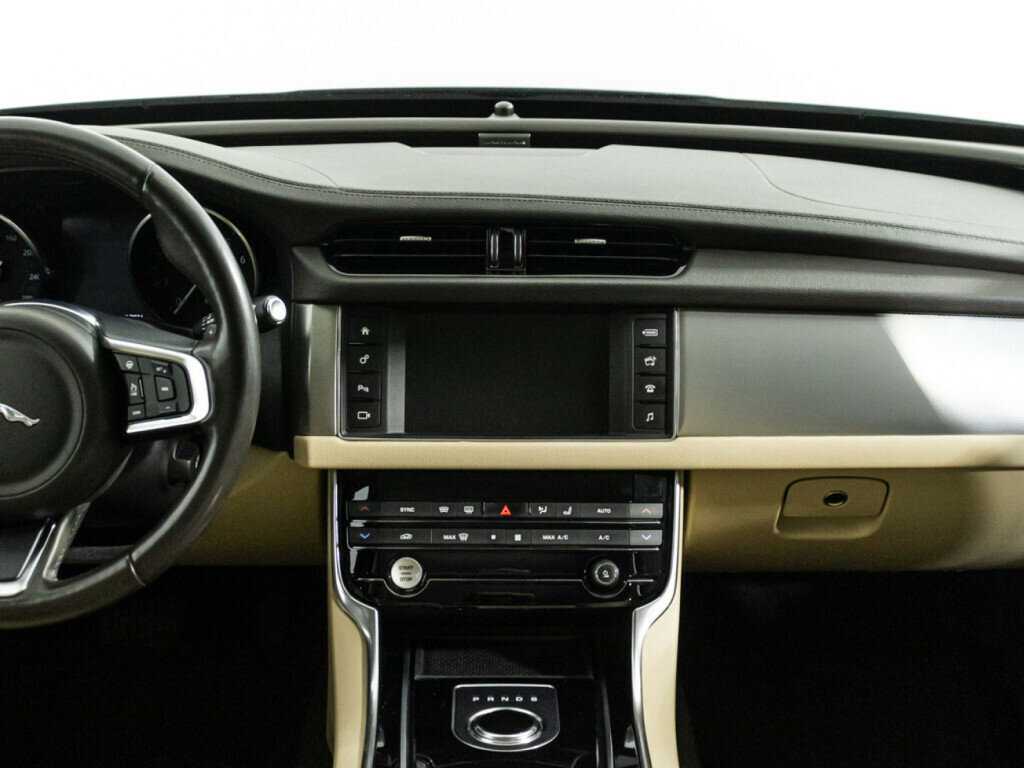 Купить Jaguar XF, 2017, 90 999 км.. Фото: #11
