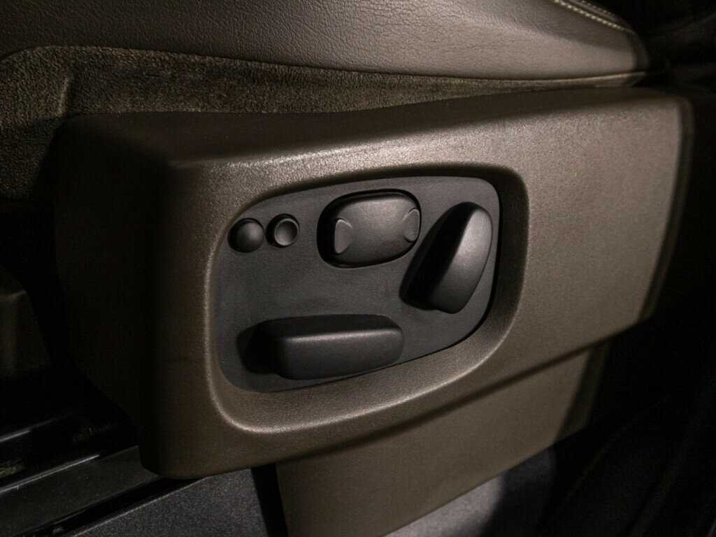 Купить Land Rover Discovery, 2013, 185 377 км.. Фото: #18