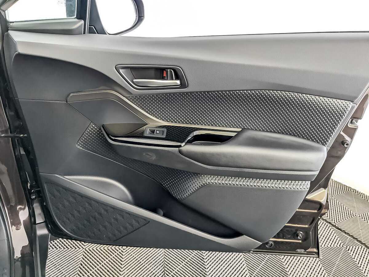 Купить Toyota C-HR, 2019, 75 933 км.. Фото: #22