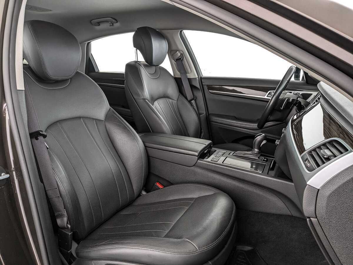 Купить Hyundai Genesis, 2015, 88 628 км.. Фото: #22