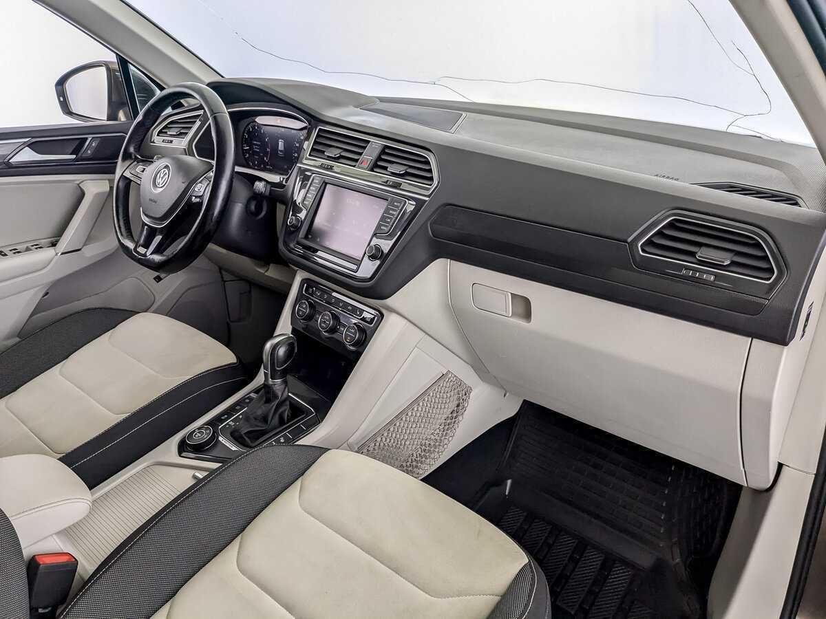 Купить Volkswagen Tiguan, 2017, 191 116 км.. Фото: #10