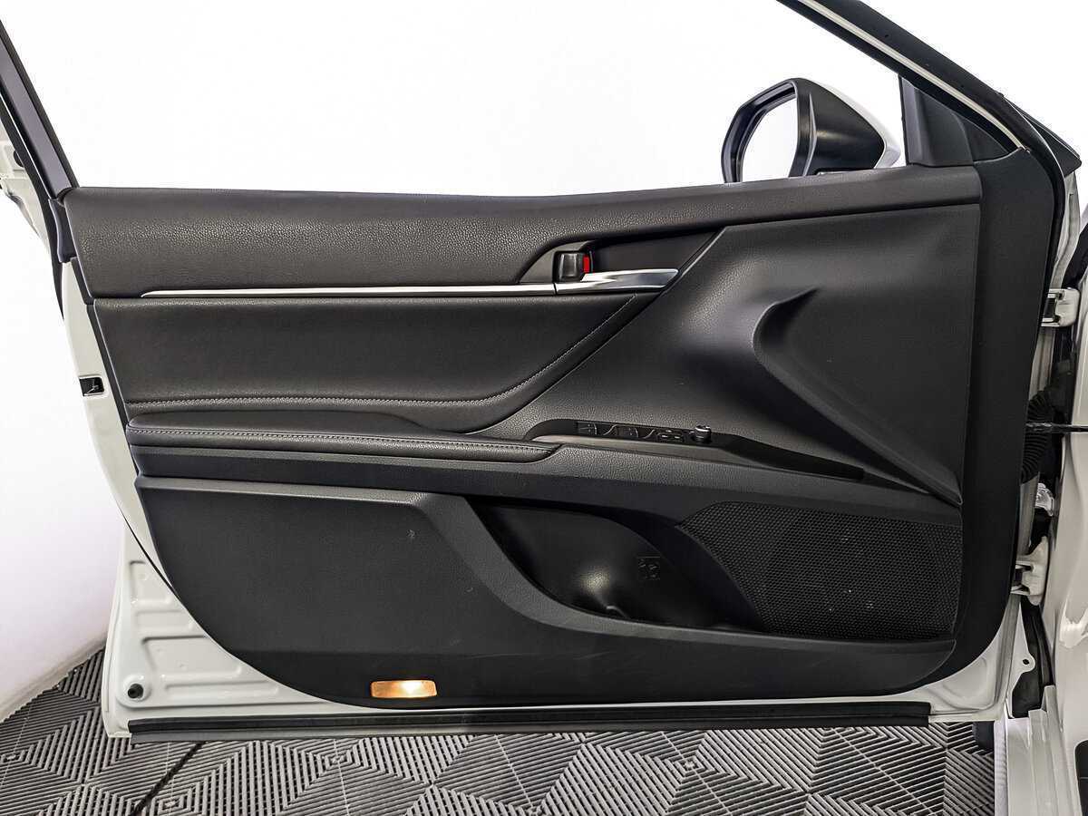 Купить Toyota Camry, 2021, 98 993 км.. Фото: #18