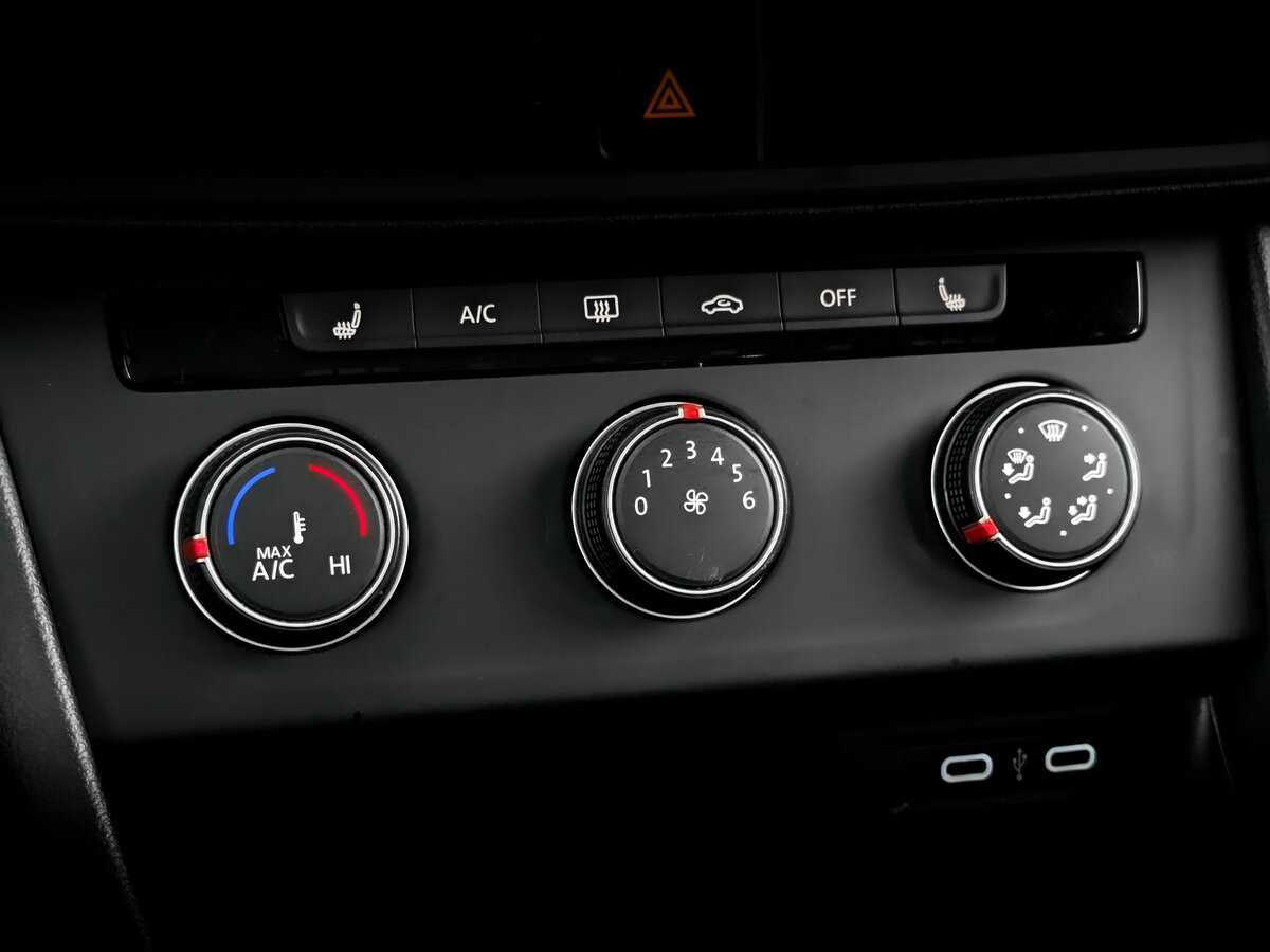 Купить Volkswagen Jetta, 2020, 72 566 км.. Фото: #24