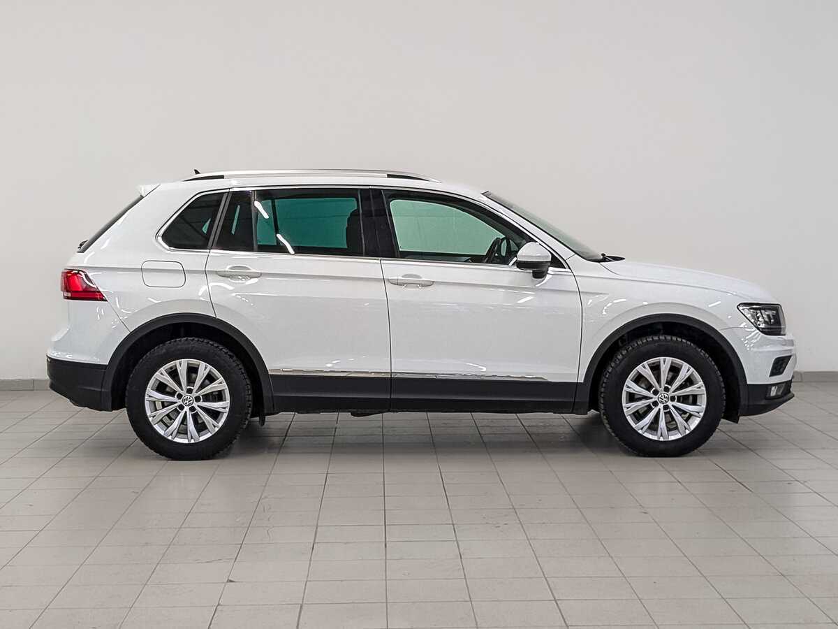 Купить Volkswagen Tiguan, 2018, 92 135 км.. Фото: #3