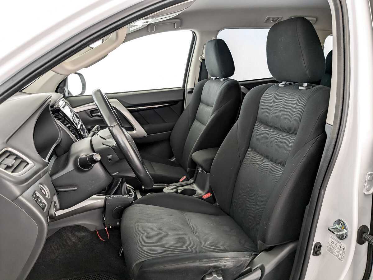 Купить Mitsubishi Pajero Sport, 2018, 112 548 км.. Фото: #19